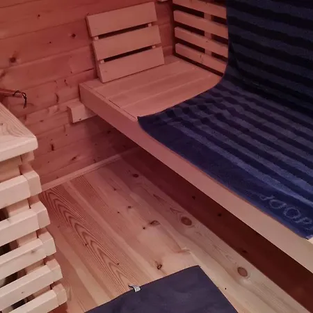 Holiday home Waldidyll Am See Reichenwalde